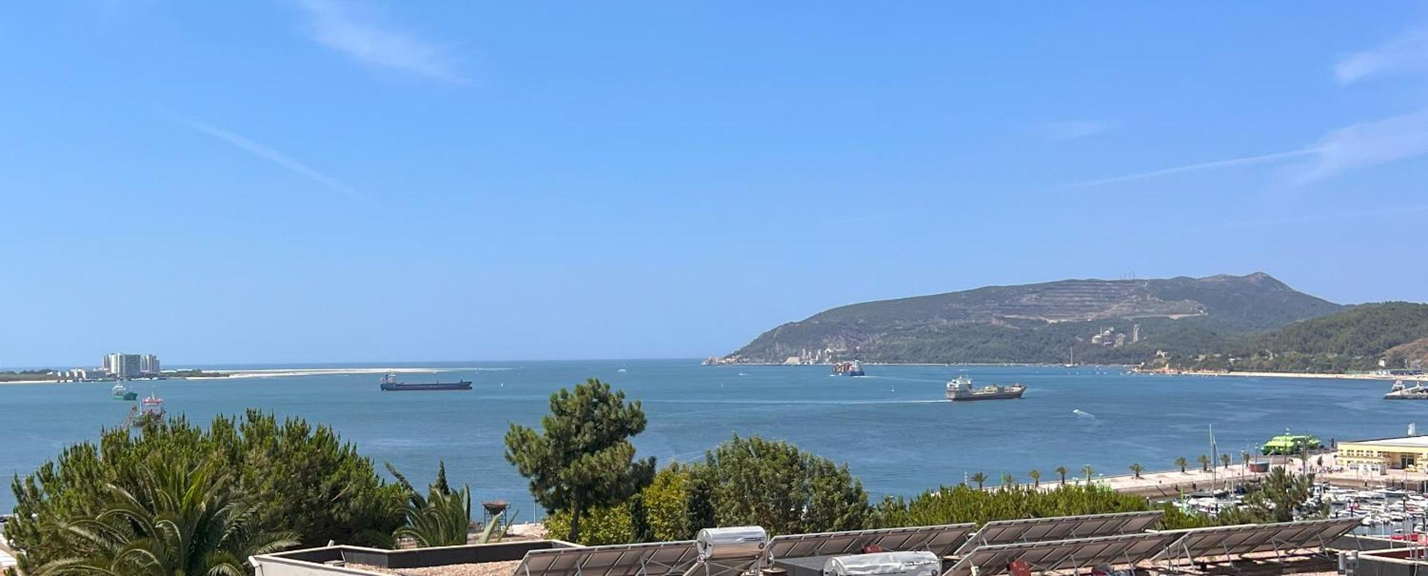 Sunset Bay View, Renovated Apt, By Timecooler Setúbal Exterior foto