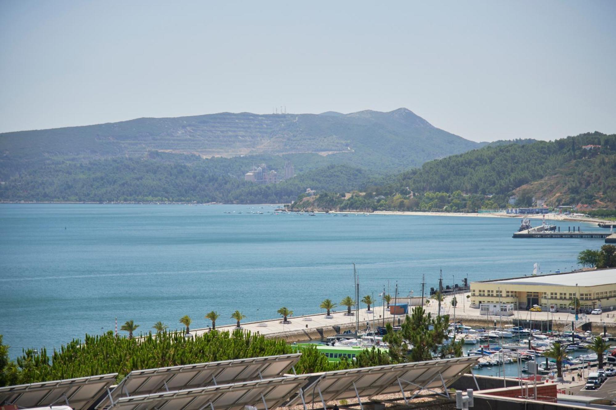 Sunset Bay View, Renovated Apt, By Timecooler Setúbal Exterior foto
